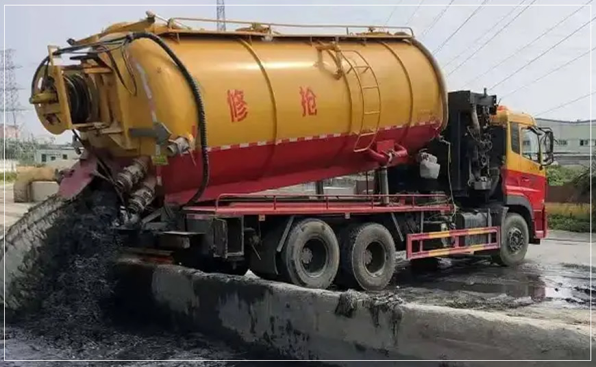 湛河沉淀池清理案例