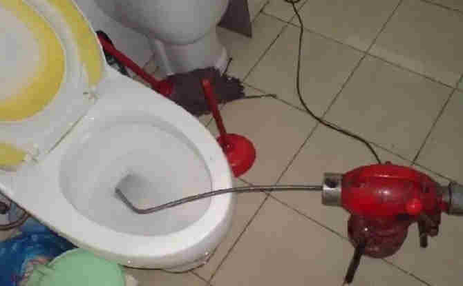 湛河马桶通下水